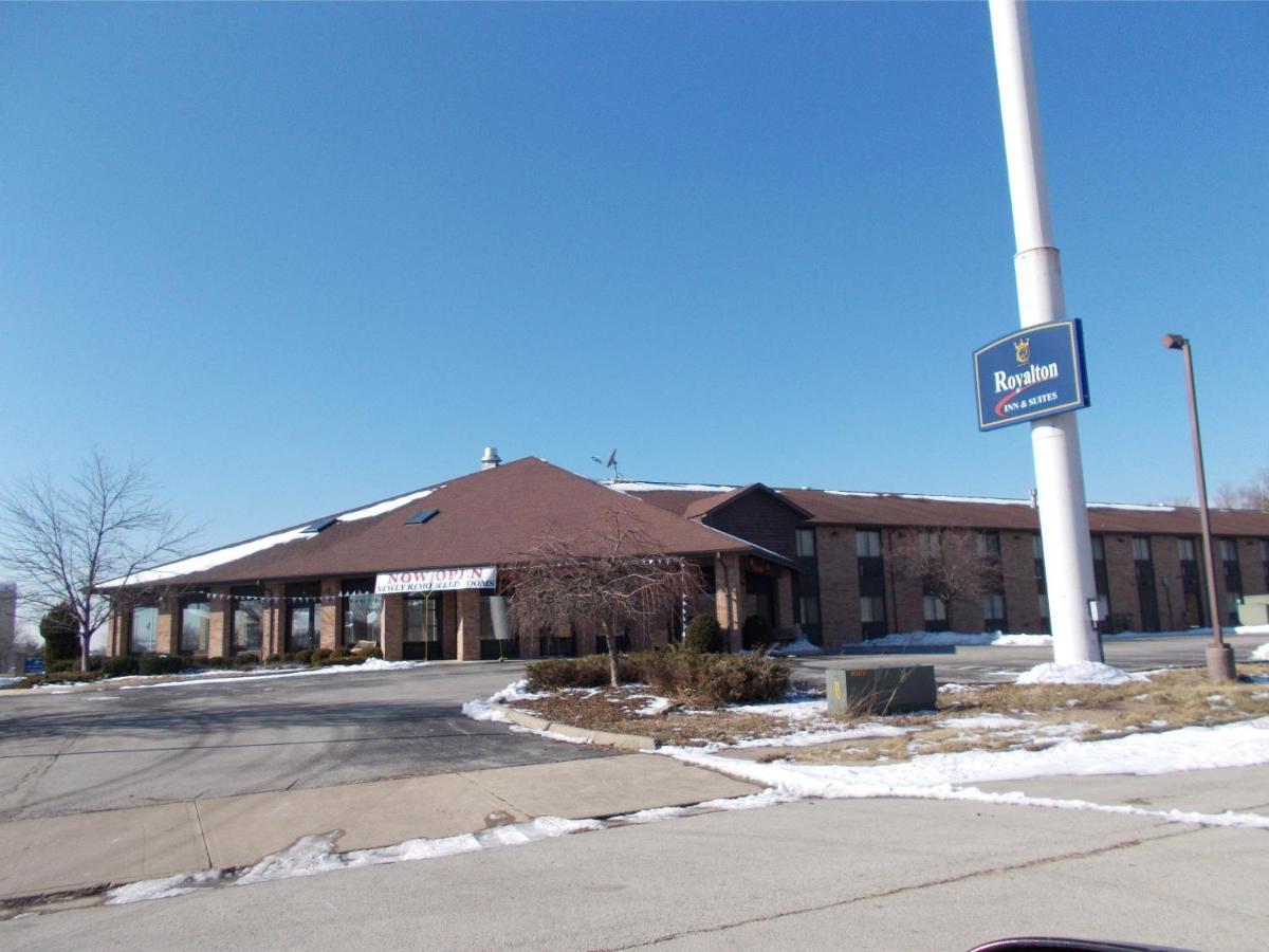 Royalton Inn And Suites, Wilmington,Ohio Bagian luar foto